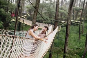 Destinasi Wisata Romantis di Bandung yang Patut Sobat Kunjungi