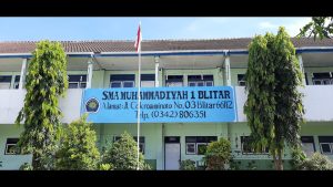 SMA swasta terbaik di Blitar